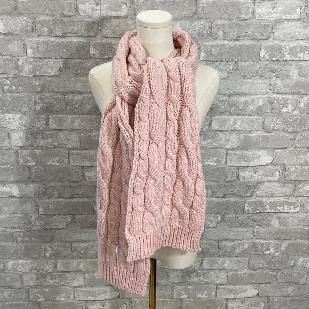 Old Navy Soft Pink Cable Knit Scarf